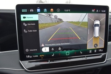 Volkswagen Passat B8 Variant Facelifting 2.0 TDI SCR 150KM 2024 Volkswagen Passat 2.0TDI 150KM Elegance IQ.Drive HAK Masaz ACC Kamera360 A, zdjęcie 15