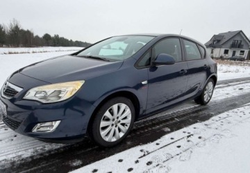 Opel Astra J Hatchback 5d 1.6 Twinport ECOTEC 115KM 2010 Opel Astra Opel Astra 1.6 Innovation 1.6 Benzyna 115KM, zdjęcie 26