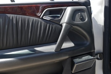 Mercedes Klasa E W210 1998 Mercedes E240 V6 aut Elegance 160000km Skóra Hak Grzane fotele 2xParktronik, zdjęcie 24