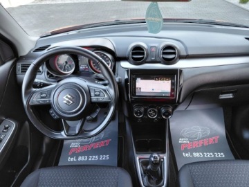 Suzuki Swift VI 2021 Suzuki Swift Hybryda Navi Kamera Klimatronik Asystent 1.2 Hybryda 83KM, zdjęcie 21
