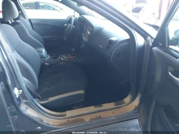 Dodge Charger VII 2023 Dodge Charger Gt 2023 3.6 Benzyna 300KM, zdjęcie 9