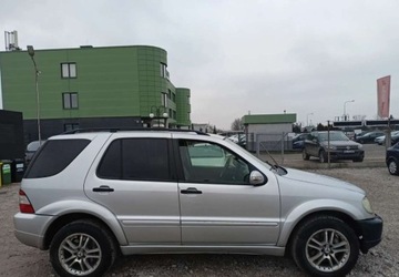 Mercedes Klasa M W163 Terenowy 2.7 (270 CDI) 163KM 2003 Mercedes-Benz ML Mercedes-Benz ML 2.7 Diesel 163KM, zdjęcie 4