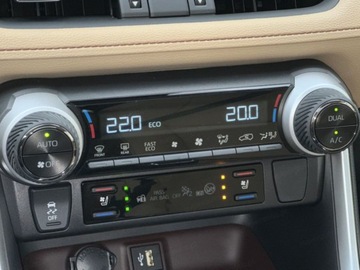 Toyota RAV4 V SUV Facelifting 2.5 Hybrid Dynamic Force 222KM 2025 Executive 2.5 Hybrid AWD 222KM | Podgrzewane fotele!, zdjęcie 9