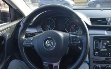 Volkswagen Passat B7 Variant 2.0 TDI CR DPF BlueMotion 140KM 2014 Volkswagen Passat 2.0D 2014r Navi Panorama Skora 2 KPL Opon Sprowadzony, zdjęcie 13