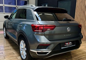 Volkswagen T-Roc I SUV 1.5 TSI ACT 150KM 2018 Volkswagen T-Roc 1.5 TSI 150 KM bezwypadkowy PANORAMA VIRTUAL FULL LED, zdjęcie 10