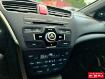 Honda Civic IX Hatchback 5d 1.6 i-DTEC 120KM 2014 Honda Civic Niski przebieg 1.6 Diesel 120KM, zdjęcie 18