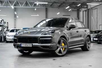 Porsche Cayenne III 2022 Porsche Cayenne Coupé Turbo S E-Hybrid 680 KM., zdjęcie 4