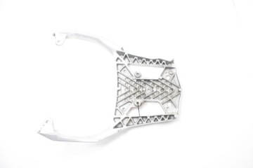 ЦЕНТРАЛЬНЫЙ КРЕПЕЖ Suzuki DL 1000 V-Strom