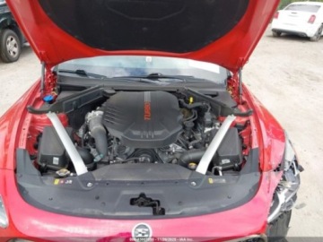 Kia Stinger Liftback 3.3 T-GDi 366KM 2018 Kia Stinger 2018 r., 3.3 L GT1 AWD 3.3 Benzyna 365KM, zdjęcie 11