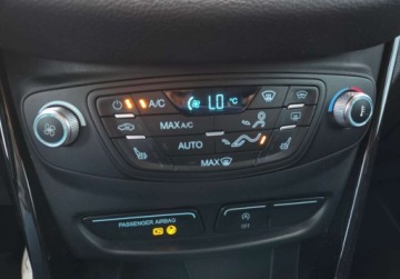 Ford B-MAX 1.0 EcoBoost 100KM 2013 Ford B-MAX 1.0Benz 100KM 6biegow Grzana przednia szybafotele Parkton.Fakt., zdjęcie 25