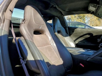 Chevrolet Corvette C7 2015 Chevrolet Corvette Stingray Z51 3LT 2015 6.2L 6.2 Benzyna 455KM, zdjęcie 2