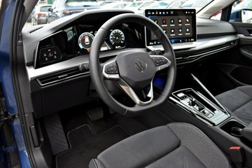 Volkswagen Golf VIII Variant 1.5 eTSI 150KM 2024 Volkswagen Golf Bezwypadkowy / Salon Polska /, zdjęcie 8