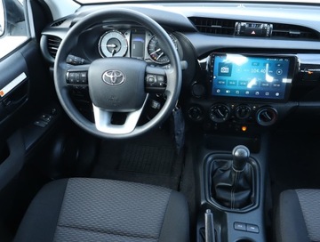 Toyota Hilux VIII Pojedyncza kabina Facelifting 2.4 D-4D 150KM 2023 Toyota Hilux 2.4 D-4D, Salon Polska, Serwis ASO, zdjęcie 6