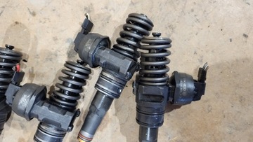 НАСОС ИНЖЕКТОР AUDI VW SEAT PASSAT LIFT 1.9 TDI 038130073BA