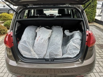 Kia Venga Mikrovan Facelifting 1.4 DOHC 90KM 2017 Kia Venga 1.4 16v 90KM Klimatr Navi Kamera Salon, zdjęcie 17