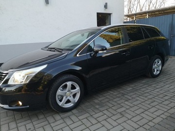 Toyota Avensis III Wagon 2.0 D-4D 126KM 2010 Toyota Avensis 2.0 D-4D 126KM Nav Kamera Klimatron, zdjęcie 9