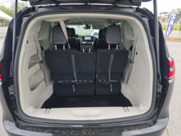 Chrysler Pacifica II 2023 Chrysler Pacifica Touring L 2023 3.6 Benzyna 287KM, zdjęcie 3