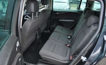 Opel Zafira C Tourer 1.4 Turbo ECOTEC 140KM 2016 Opel Zafira 7 osobowy 1.4 Turbo Benzyna Nawigacja Tempomat Cz. parkowania, zdjęcie 20
