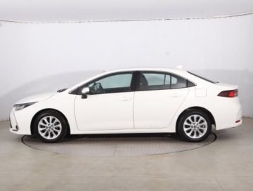 Toyota Corolla XII Sedan 1.5 VVT-i 125KM 2022 Toyota Corolla 1.5 VVT-i, Salon Polska, zdjęcie 2