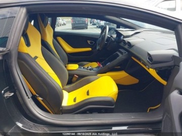 Lamborghini Huracan 2021 Lamborghini Huracan 2021, Evo Coupe, 5.2L od ubezpieczalni 5.2 Benzyna, zdjęcie 8