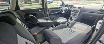 Ford Focus II Kombi 1.6 Duratorq TDCi 90KM 2010 Ford Focus Ford Focus 1.6 TDCi Connection 1.6 Diesel 90KM, zdjęcie 17