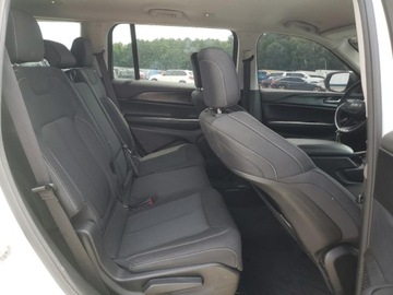 Jeep Grand Cherokee V 2023 Jeep Grand Cherokee L Laredo 2023 3.6l 3.6 Benzyna 293KM, zdjęcie 11