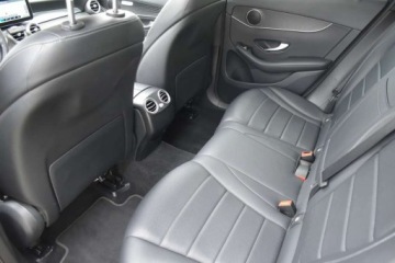 Mercedes GLC C253 SUV Facelifting 2.0 220d 194KM 2019 Mercedes-Benz GLC MERCEDES GLC 220D 4MATIC 194KM AMG LED Panorama Gwarancj, zdjęcie 35