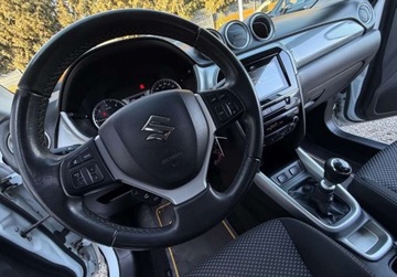 Suzuki Vitara III SUV 1.6 DDiS 120KM 2015 Suzuki Vitara 1.6 gwarancja MANUAL carplay LED KAMERA Bezwypadkowa, zdjęcie 28