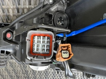 SVĚTLO PRAVÁ PŘEDNÍ SUBARU BRZ II 2 TOYOTA GT86 FULL LED