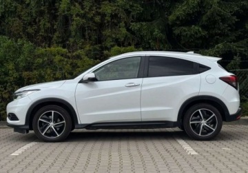 Honda HR-V II SUV Facelifting 1.5 i-VTEC 130KM 2019 Honda HR-V 1.5 130KM Executive Salon PL Manual Fvmarza 1.5 Benzyna 130KM, zdjęcie 29
