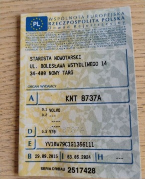 Volvo V70 III Kombi Facelifting 2.0 D3 DRIVE-E 150KM 2015 Volvo V70 2015r 2.0 Diesel. Uszkodzony lewy tyl. Jezdzi. 2.0 Diesel 150KM, zdjęcie 22