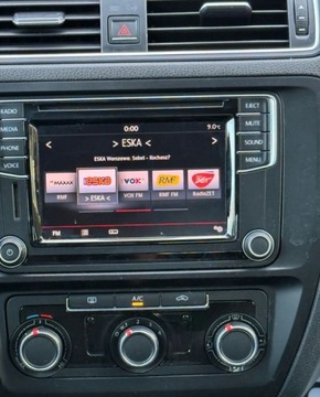 Volkswagen Jetta VI Sedan Facelifting 2.0 TDI 110KM 2016 Volkswagen Jetta Salon Polska ,Czujniki parkowania, FV-VAT 23 2.0 Diesel, zdjęcie 6