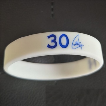 5 * Баскетбольный браслет Стивена Карри