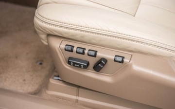 Volvo XC90 I 2.4 D5 185KM 2010 Volvo XC 90 2.4D 185KM Exclusive Skora Navi Xenon ALu Szyber 7OS serwis Gw, zdjęcie 8