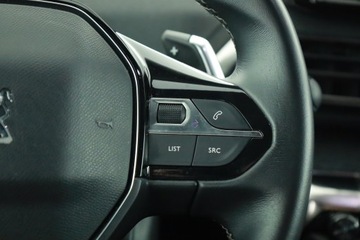 Peugeot 5008 II Crossover Facelifting 1.5 BlueHDi 130KM 2023 Peugeot 5008 1.5 BlueHDi, Salon Polska, zdjęcie 15