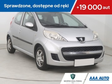Peugeot 107 Hatchback 5d 1.0 12V 68KM 2010