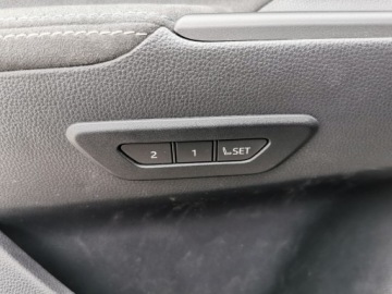 Toyota C-HR II SUV Plug-In 2.0 Hybrid Dynamic Force Plug-in  223KM 2024 Toyota C-HR 2.0 PHEV Executive 2.0 PHEV Executive,, zdjęcie 17