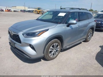 Toyota Highlander III 2021 Toyota Highlander XLE 2021 3.5l 3.5 Benzyna 295KM, zdjęcie 1