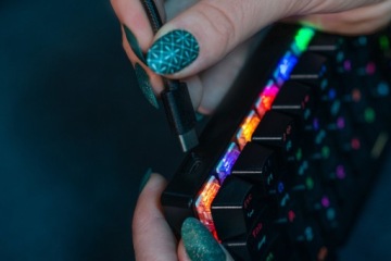 КЛАВИАТУРА MAD DOG GK850K GATERON КРАСНЫЙ ЧЕРНЫЙ