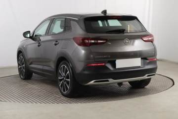 Opel 2020 Opel Grandland Plug-in Hybrid4, Salon Polska, zdjęcie 3