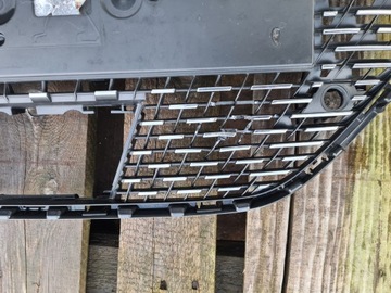 РЕШЕТКА РАДИАТОРА PEUGEOT 208 II GT-LINE 9831838880