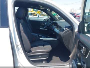 Mercedes GLB 2023 Mercedes-Benz GLB 35 AMG 4Matic 2023 2.0l 2.0 Benzyna 302KM, zdjęcie 9