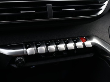 Peugeot 3008 II Crossover 1.2 PureTech 130KM 2018 Peugeot 3008 1.2 PureTech, Salon Polska, Automat, zdjęcie 16