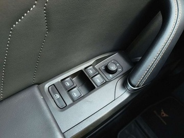 Cupra Formentor Crossover PHEV 1.4 e-HYBRID 204KM 2023 Cupra Formentor hybryda serwis ASO 1.4hyb 205KM bezwypadkowy LED dos.zakre, zdjęcie 21