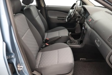 Skoda Octavia II Hatchback 1.6 MPI 102KM 2010 Skoda Octavia 1.6, Salon Polska, GAZ, Klima, zdjęcie 8
