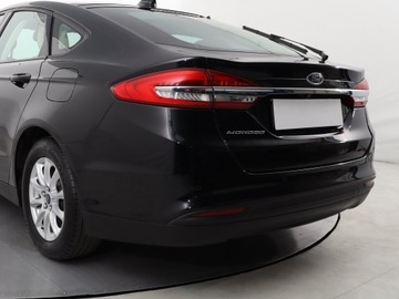 Ford Mondeo V Liftback Facelifting 2.0 EcoBlue 150KM 2019 Ford Mondeo 2.0 EcoBlue, Salon Polska, Serwis ASO, zdjęcie 21