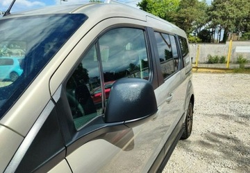 Ford 2015 Ford Tourneo Connect Grand Super stan Maly przebieg Bogata wersja 1.6, zdjęcie 7