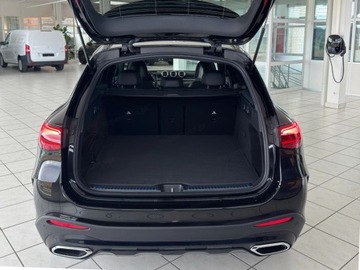 Mercedes GLC C254/X254 Coupe 2.0 220d 197KM 2026 MERCEDES-BENZ GLC 220 d 4-Matic AMG Line 2.0 (197KM) 2026, zdjęcie 4