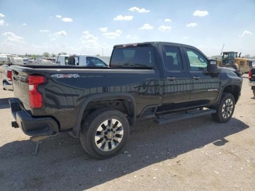 Chevrolet Silverado II 2021 Chevrolet Silverado K2500 Custom 2021 6.6l 6.6 Benzyna 401KM, zdjęcie 3