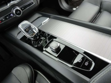 Volvo XC60 II 2022 Volvo XC 60 Inscription Navi Full Led Skora Alu 19 Keyless Go Kamera 2022, zdjęcie 16